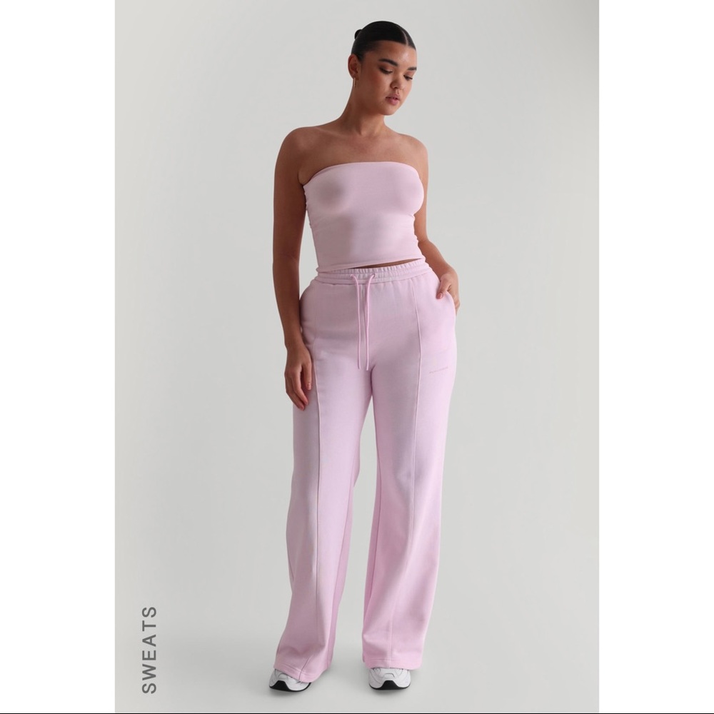 My Outfit Online Baby Pink Structured Wide Leg Sweatpants